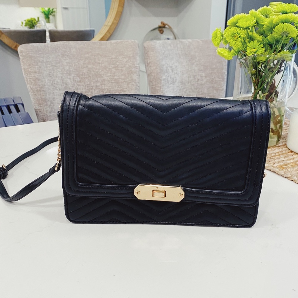 Black leather purse